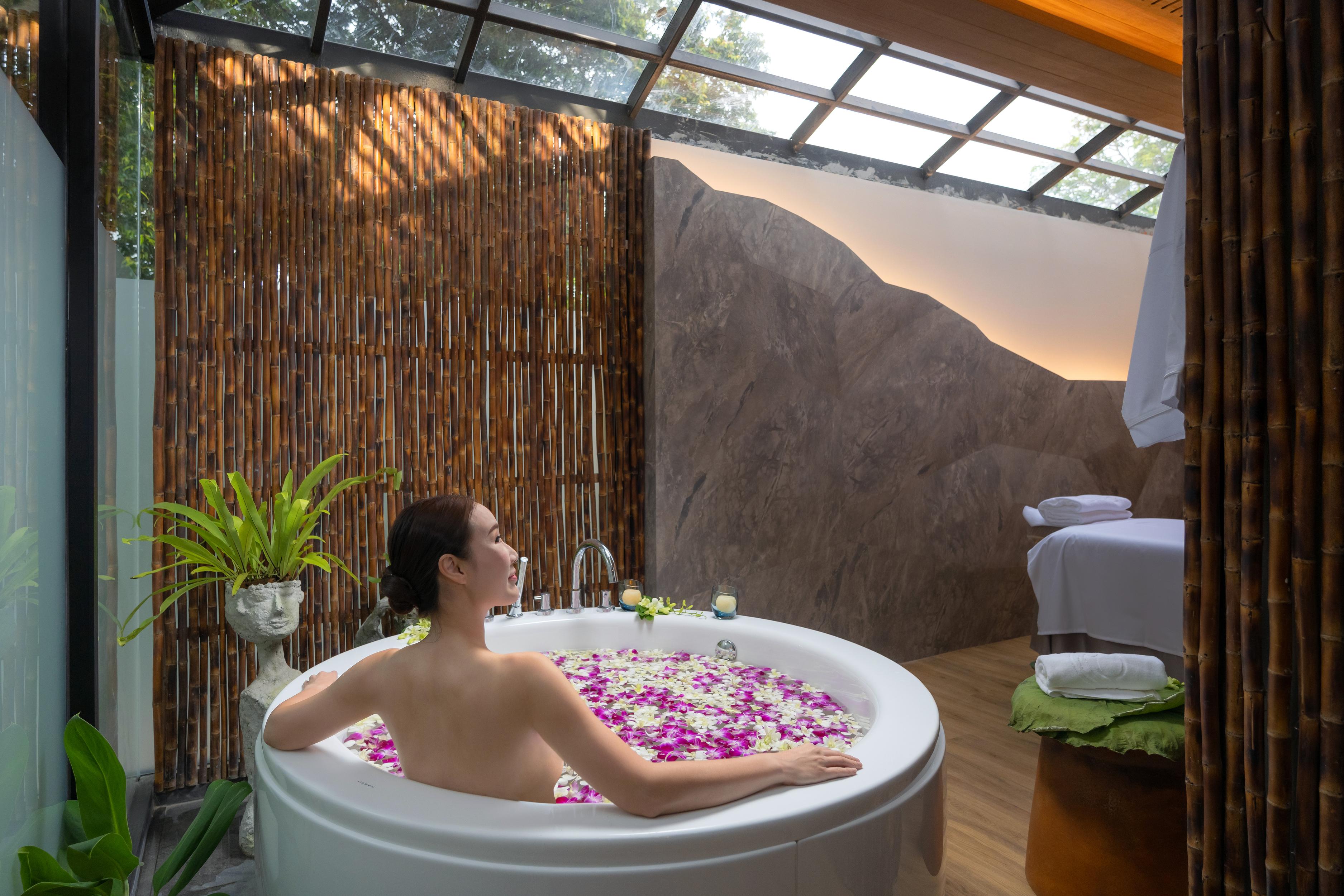 Sinae Phuket Hotel Ngoại thất bức ảnh